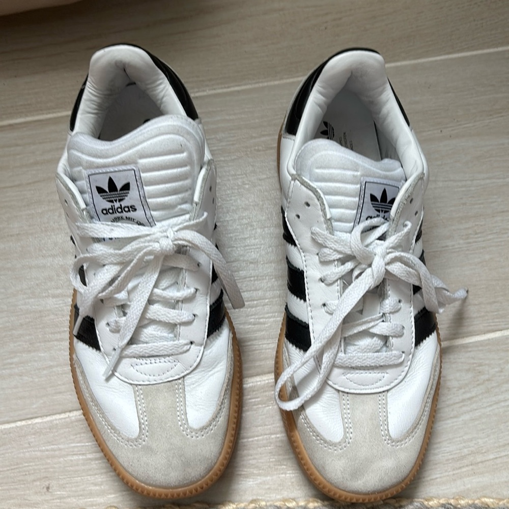 Adidas samba thicker sole  size 8.5 mens worn once